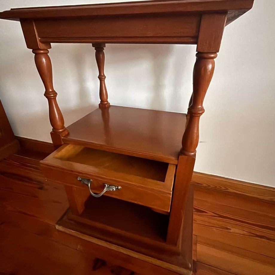 Mesa auxiliar
