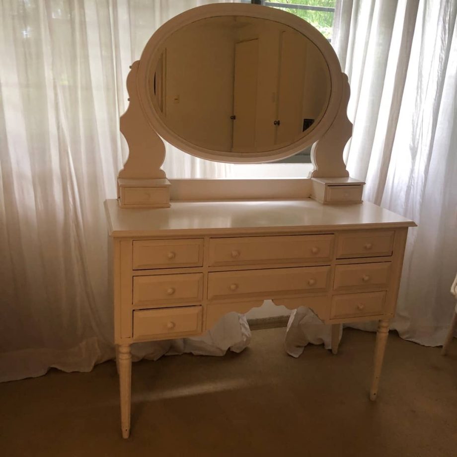 Toilette blanco