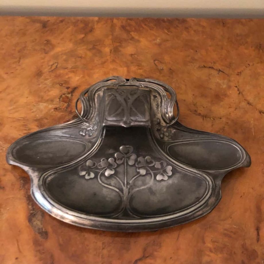 Despojador Art Nouveau