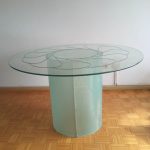 Mesa en vidrio