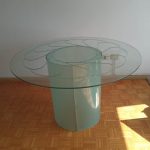Mesa en vidrio