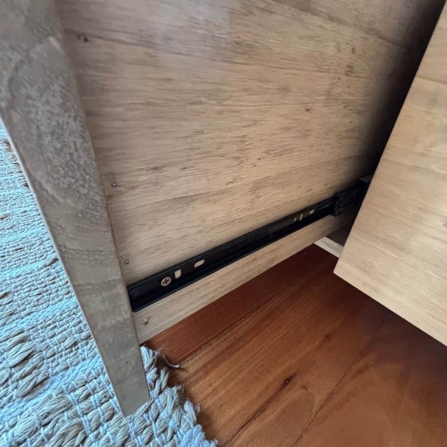 Mueble auxiliar en madera