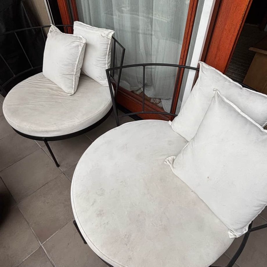 Par de sillones circulares