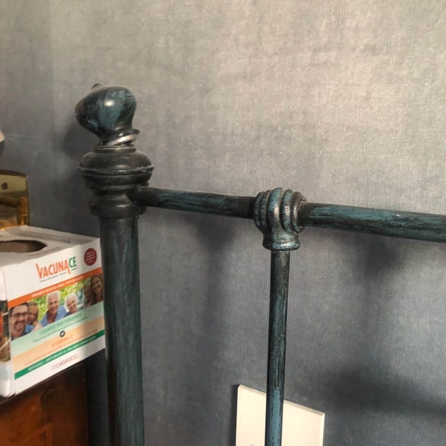 Cama 2 plazas con respaldo