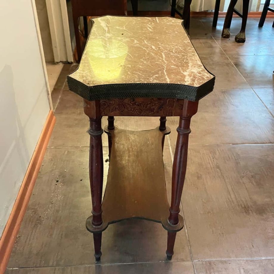 Mesa auxiliar