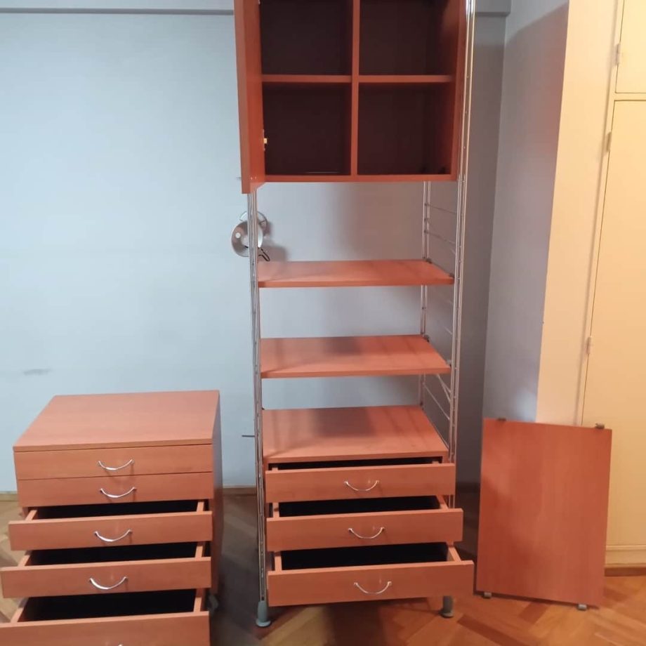 Biblioteca y cajonera de diseño