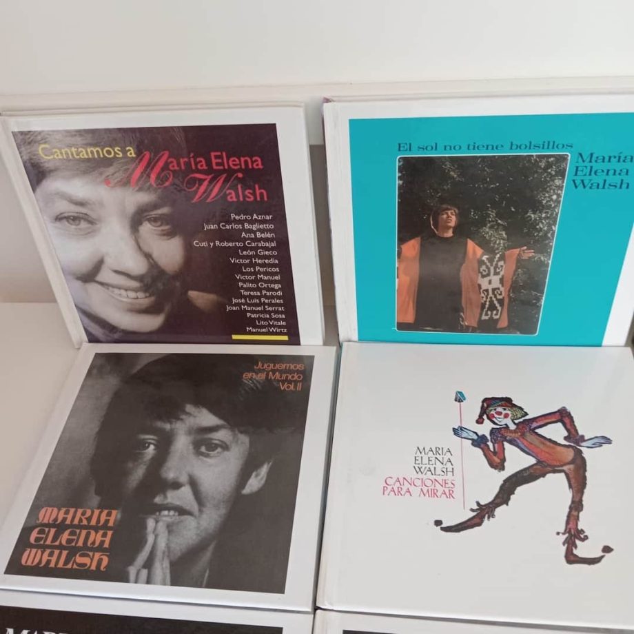 12 CD de María Elena Walsh