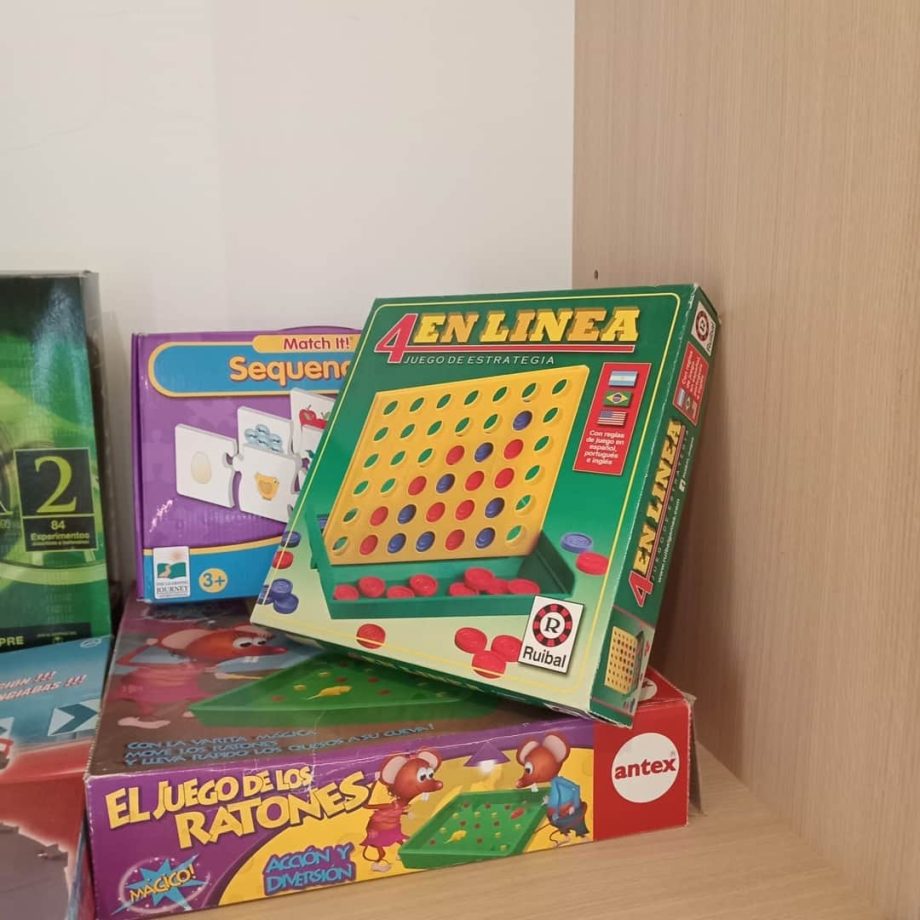 Lote de juegos y sobres