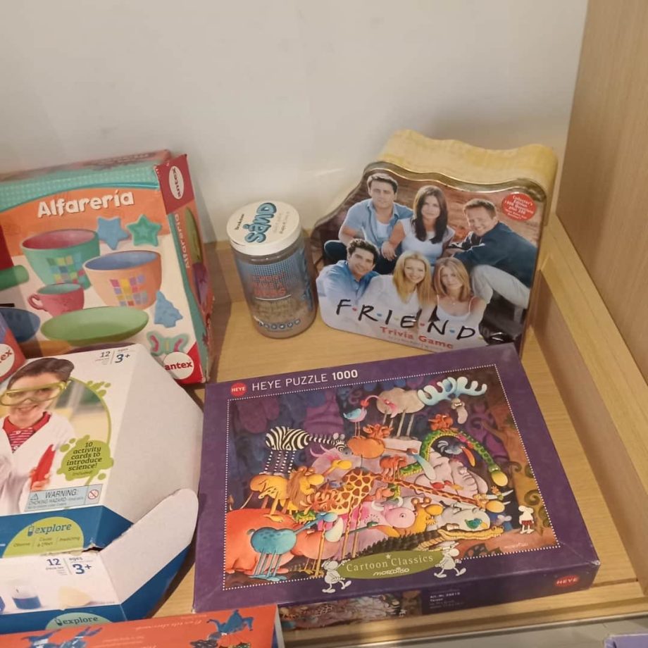 Lote de juegos y sobres