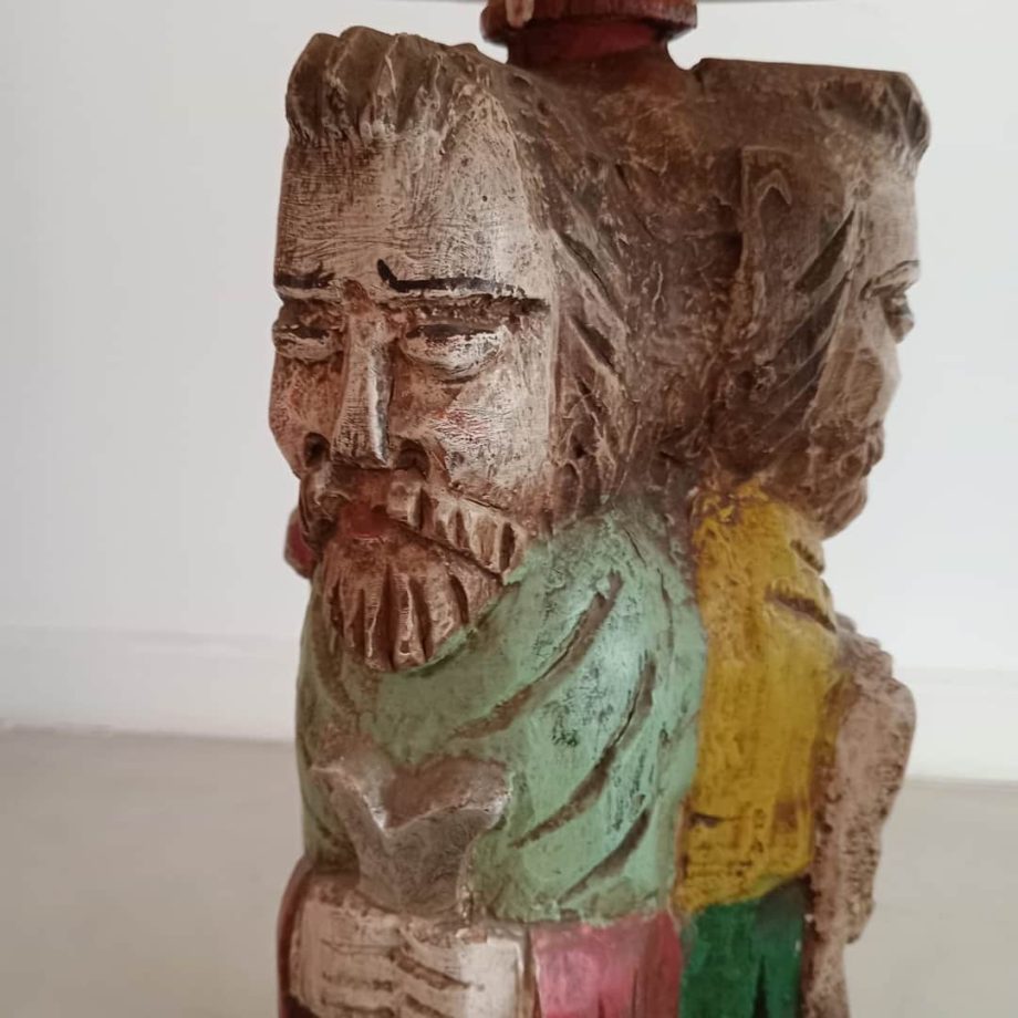 Lámpara "Personajes" y Figura "Apóstol"