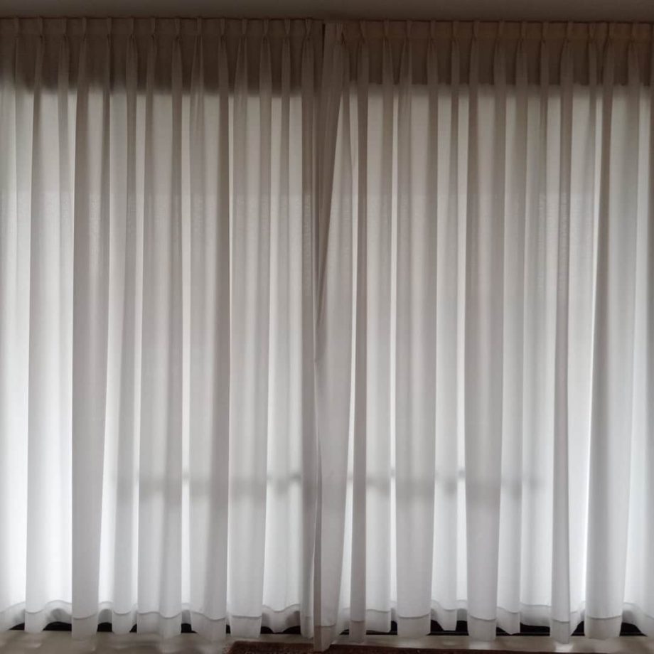 Par de cortinas