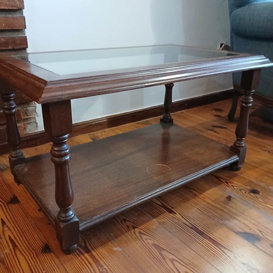 Mesa frente sofá 2 planos
