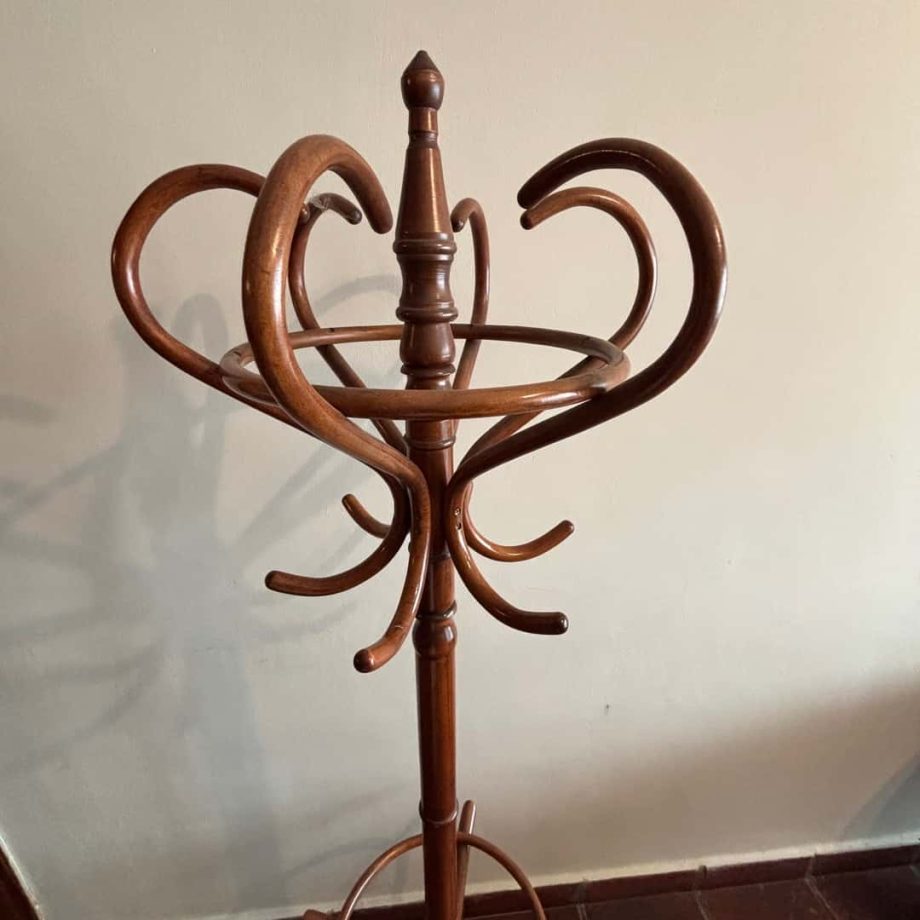 Perchero Thonet