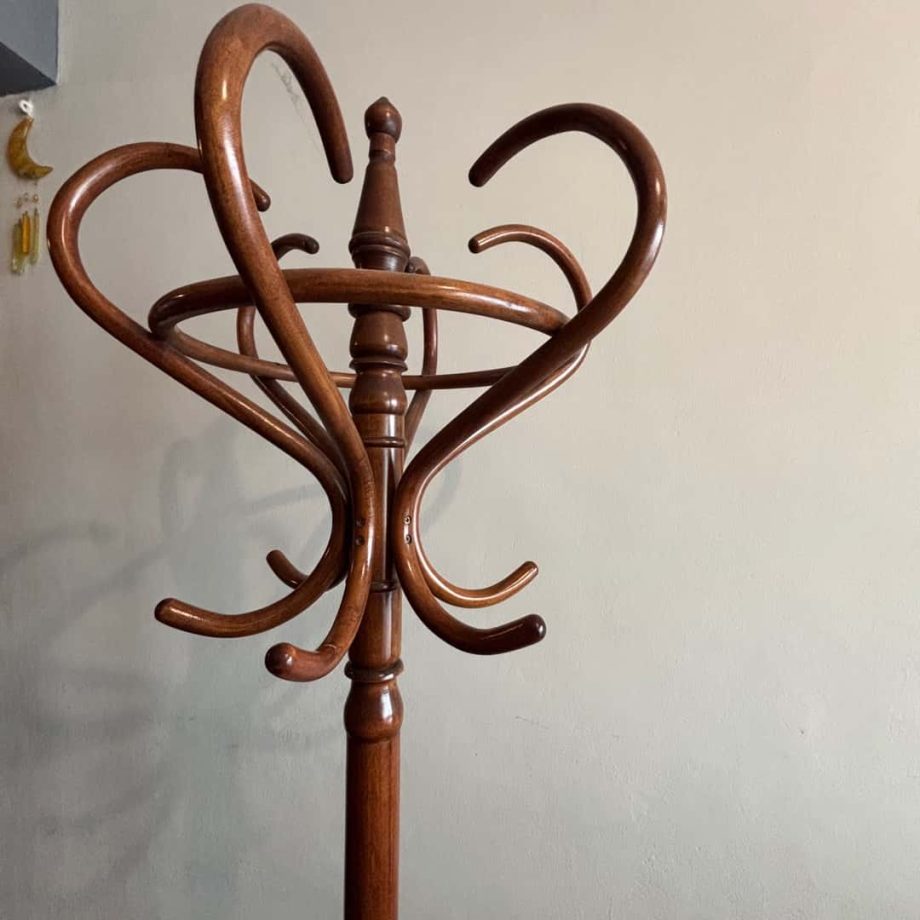 Perchero Thonet