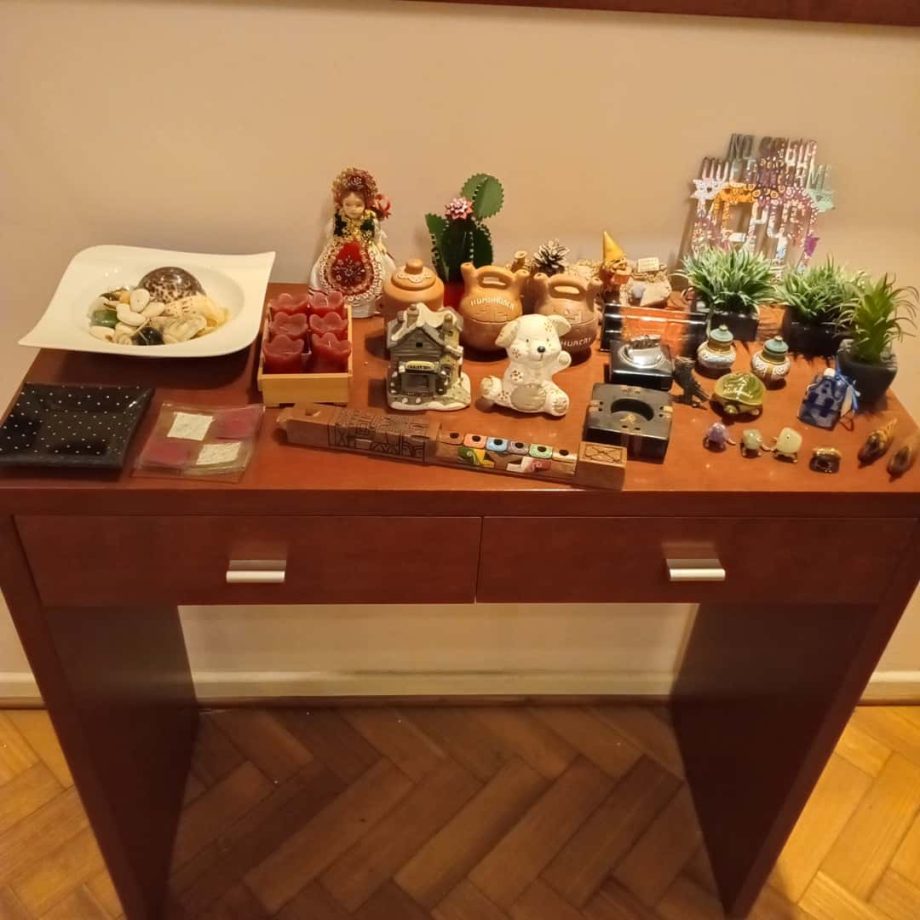 Adornos