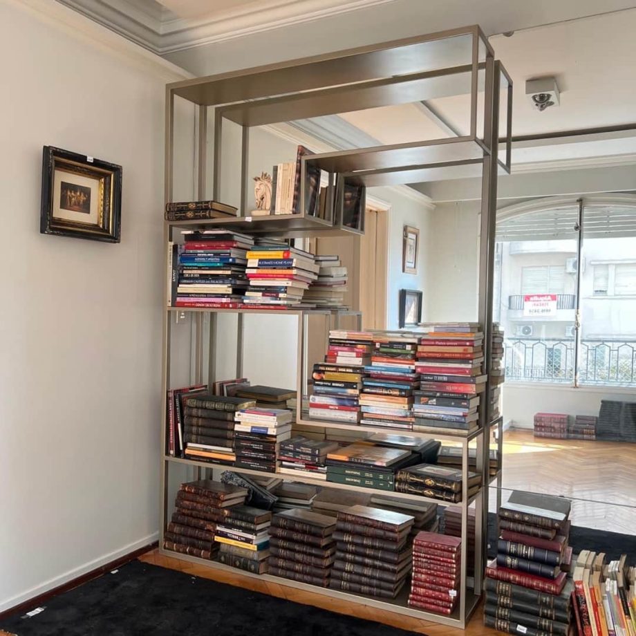 Par de bibliotecas de diseño