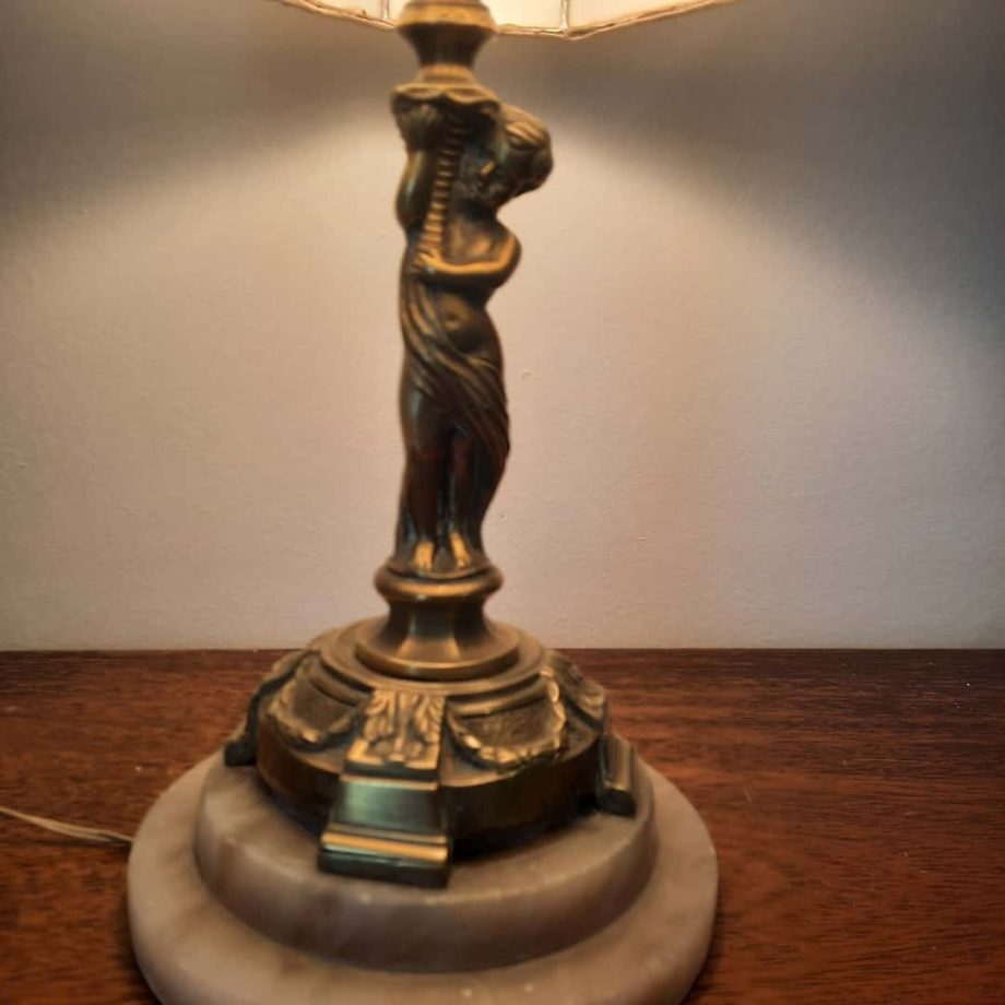 Lámpara en bronce