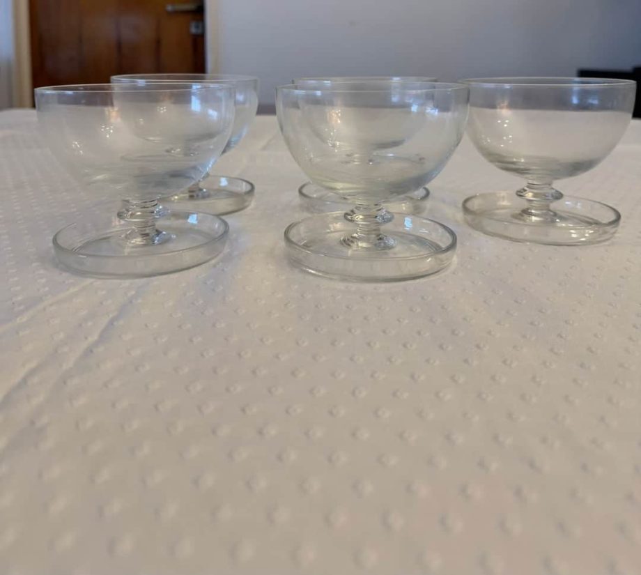 Lote de copas y vasos