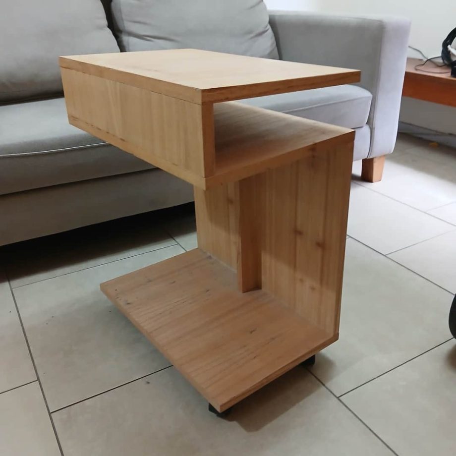 Mesa de arrimo