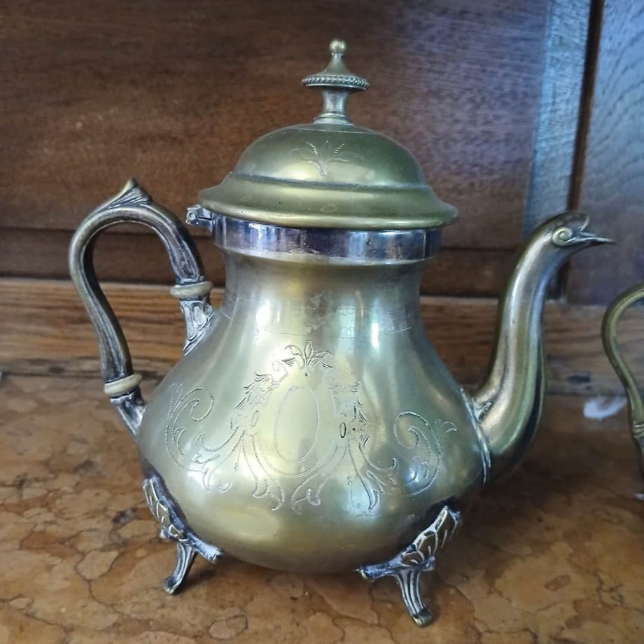 Juego de café en metal plateado