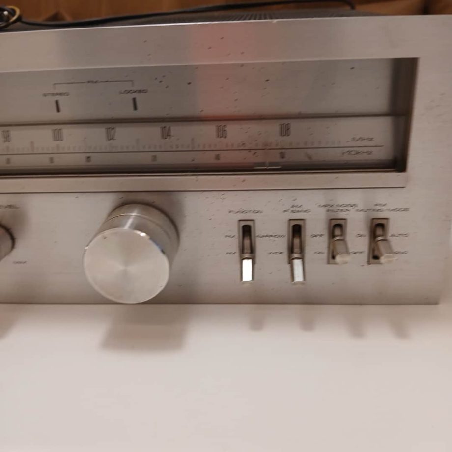 Radio Pioneer