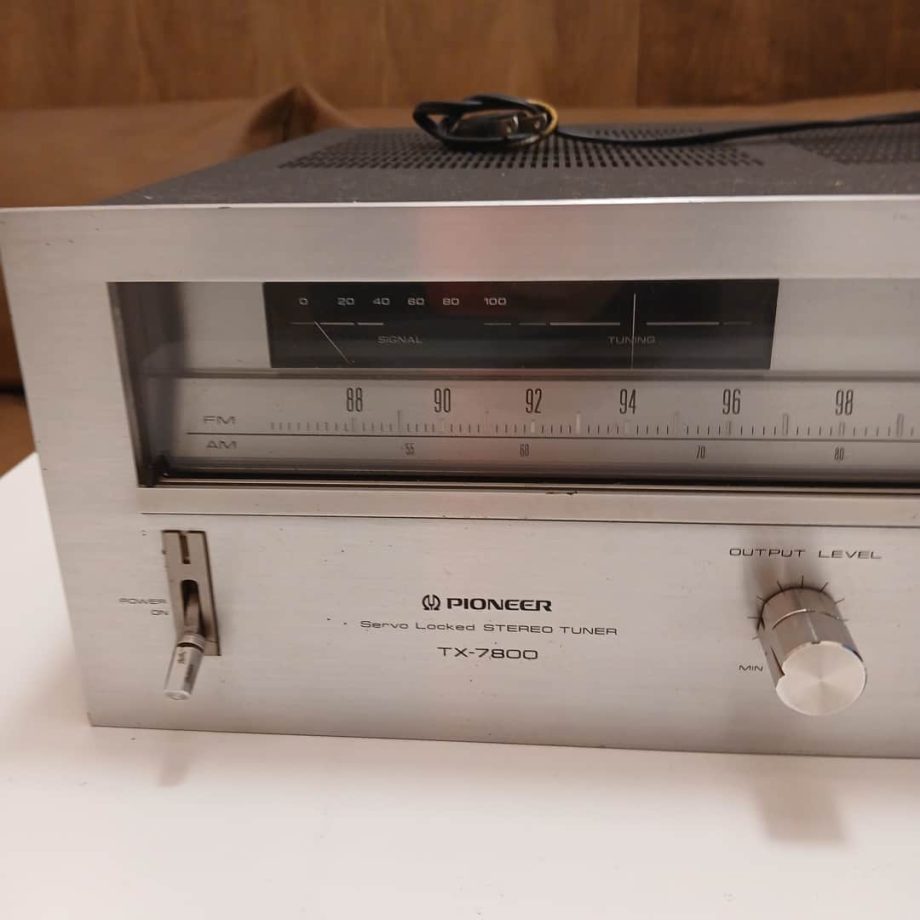 Radio Pioneer