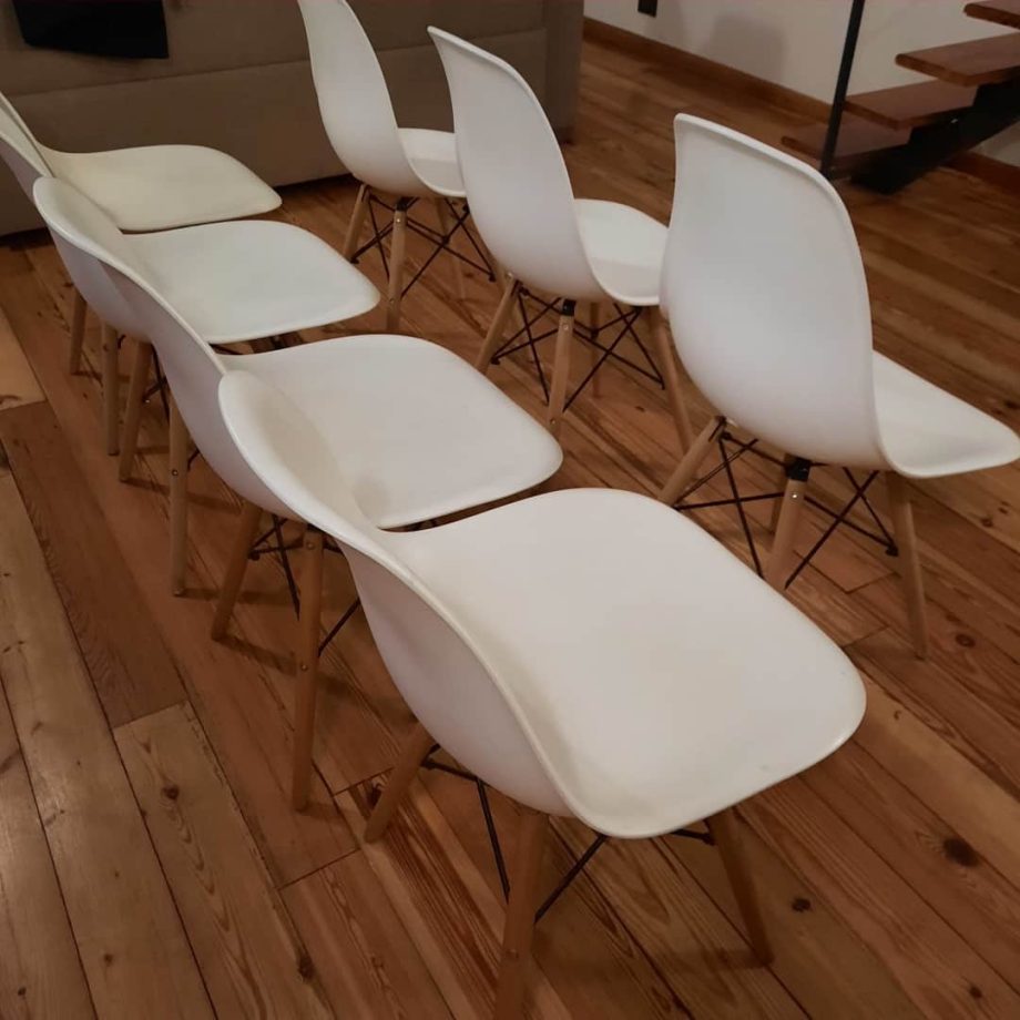 Sillas blancas Eames