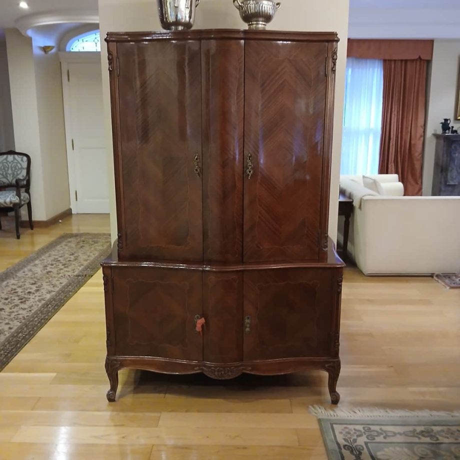 Mueble alto estilo francés