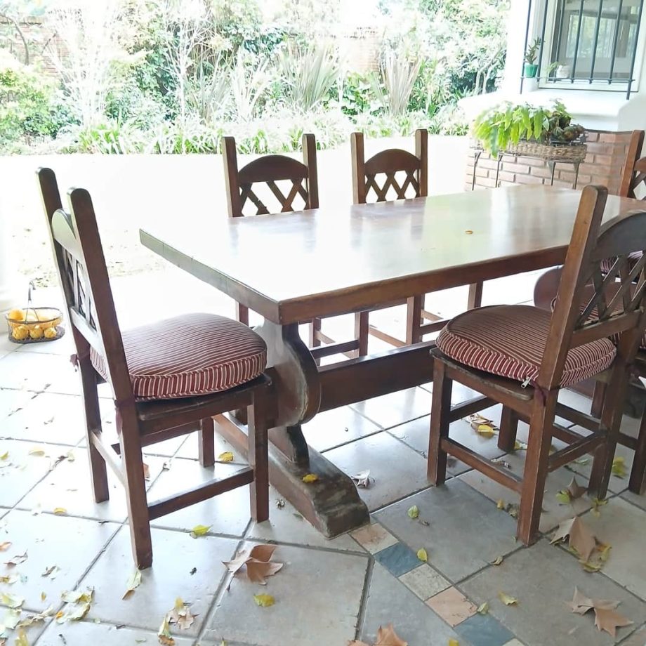 Juego de exterior en algarrobo