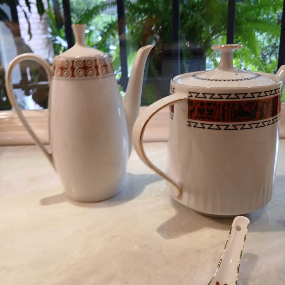 Set oriental