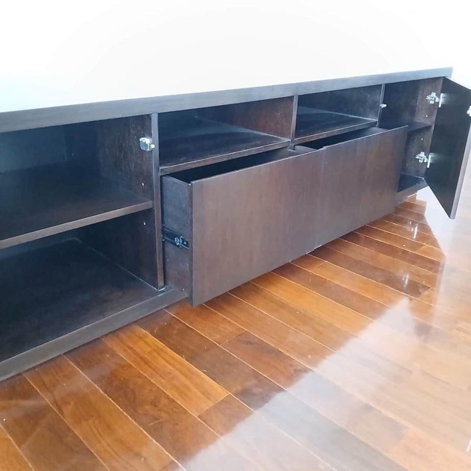 Mueble auxiliar con cajones