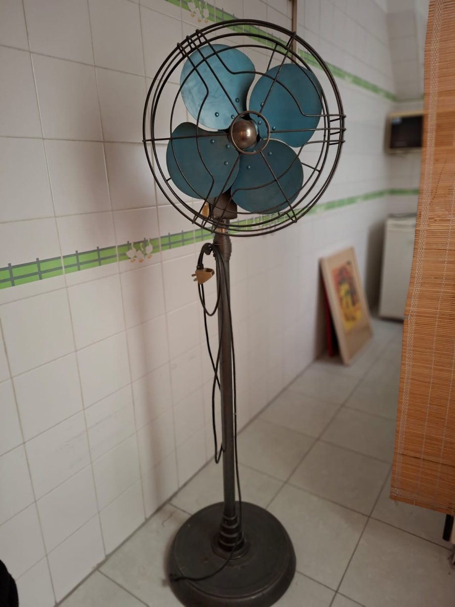 Ventilador de pie