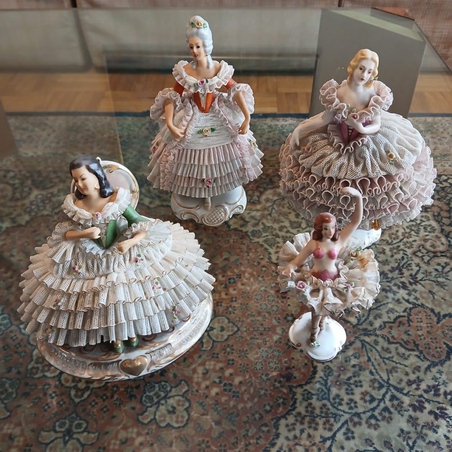 Porcelanas Brasileras "Damas"