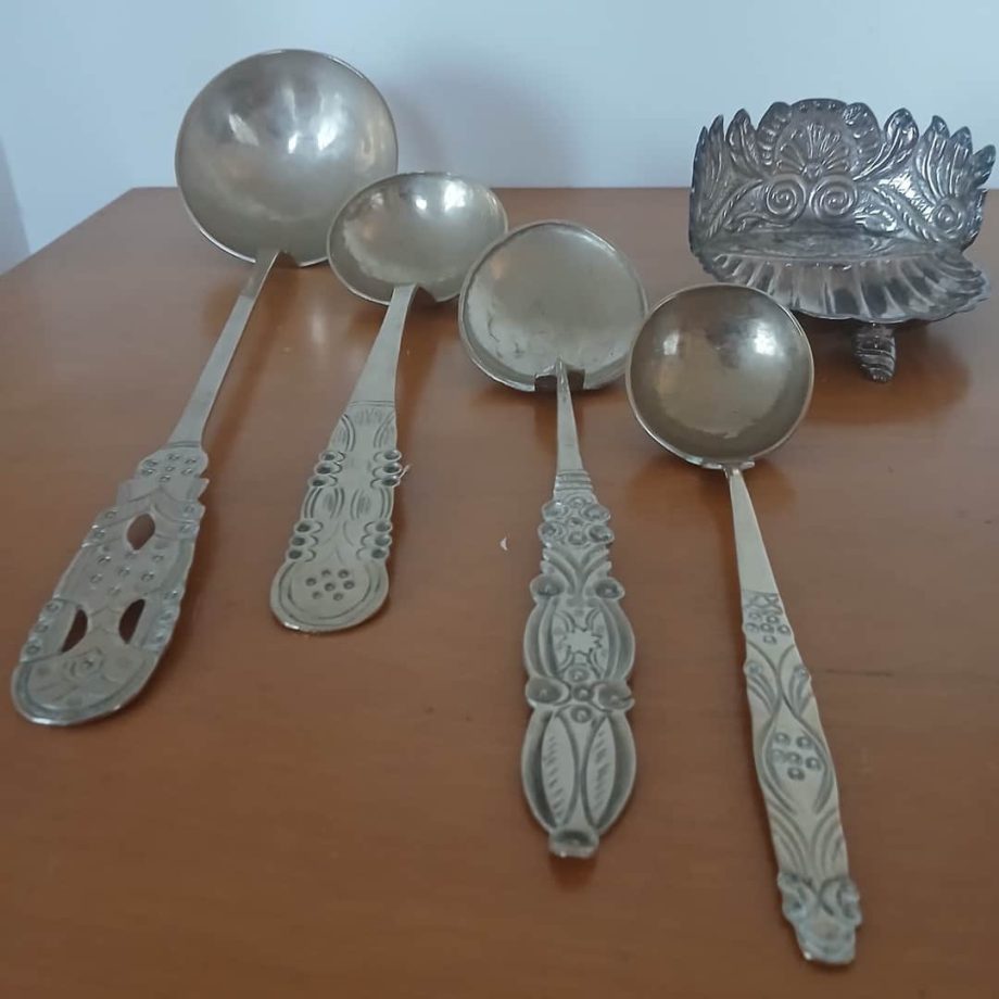 Cucharas de alpaca