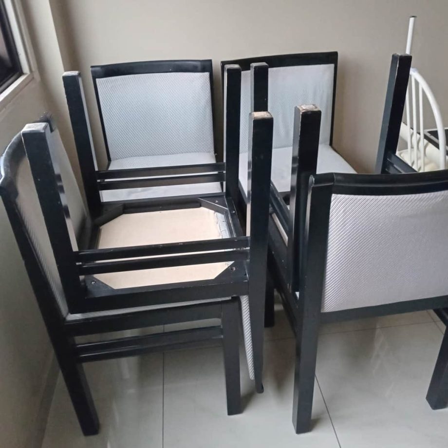 Sillas de madera