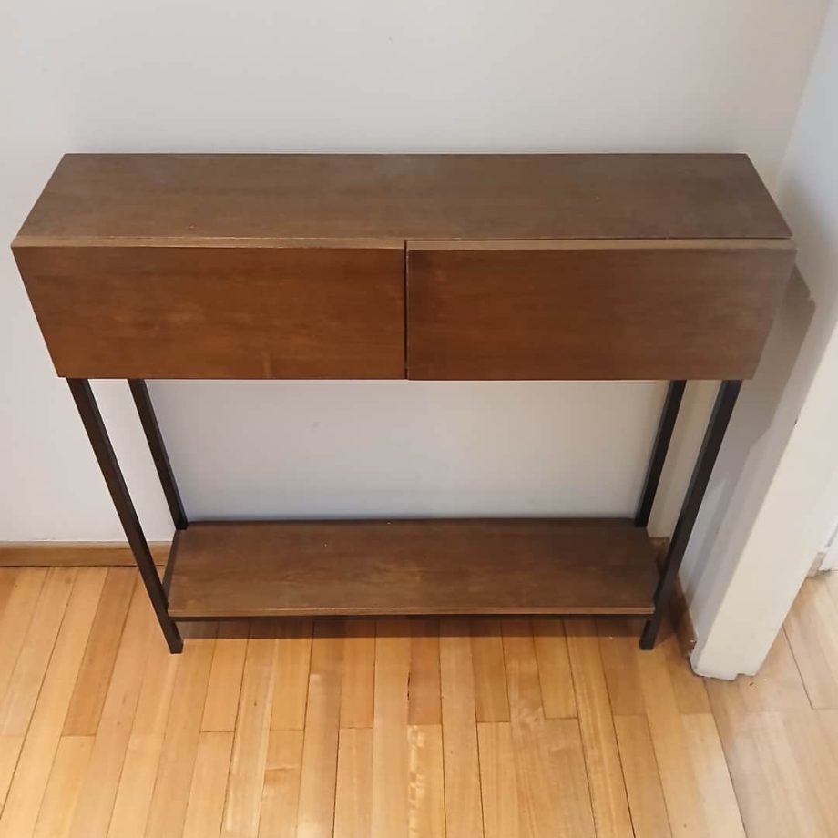 Consola en hierro y madera