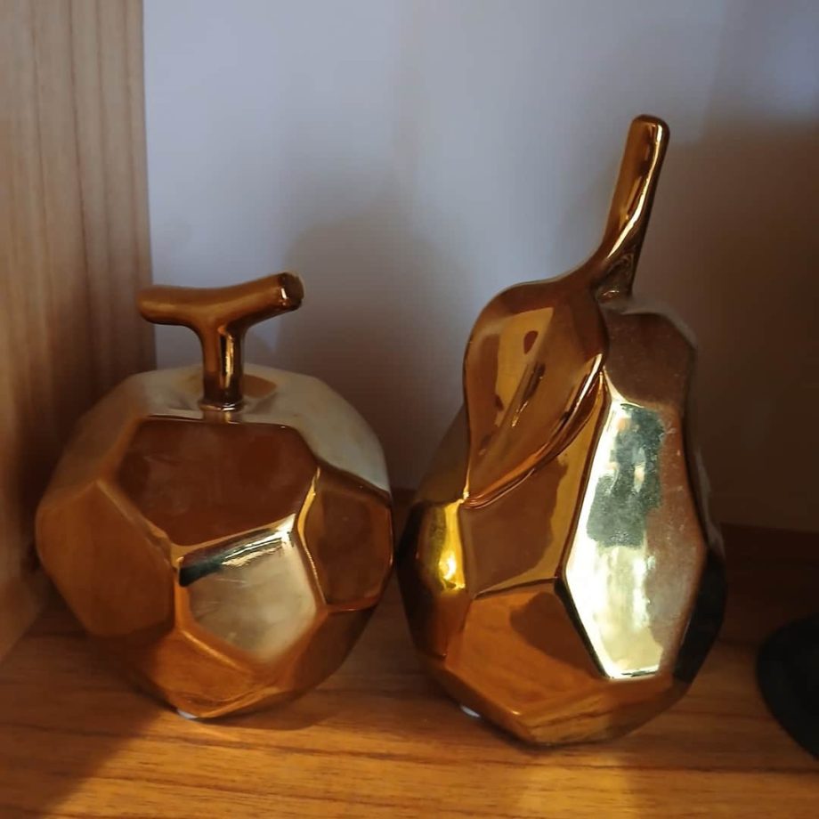 Adornos