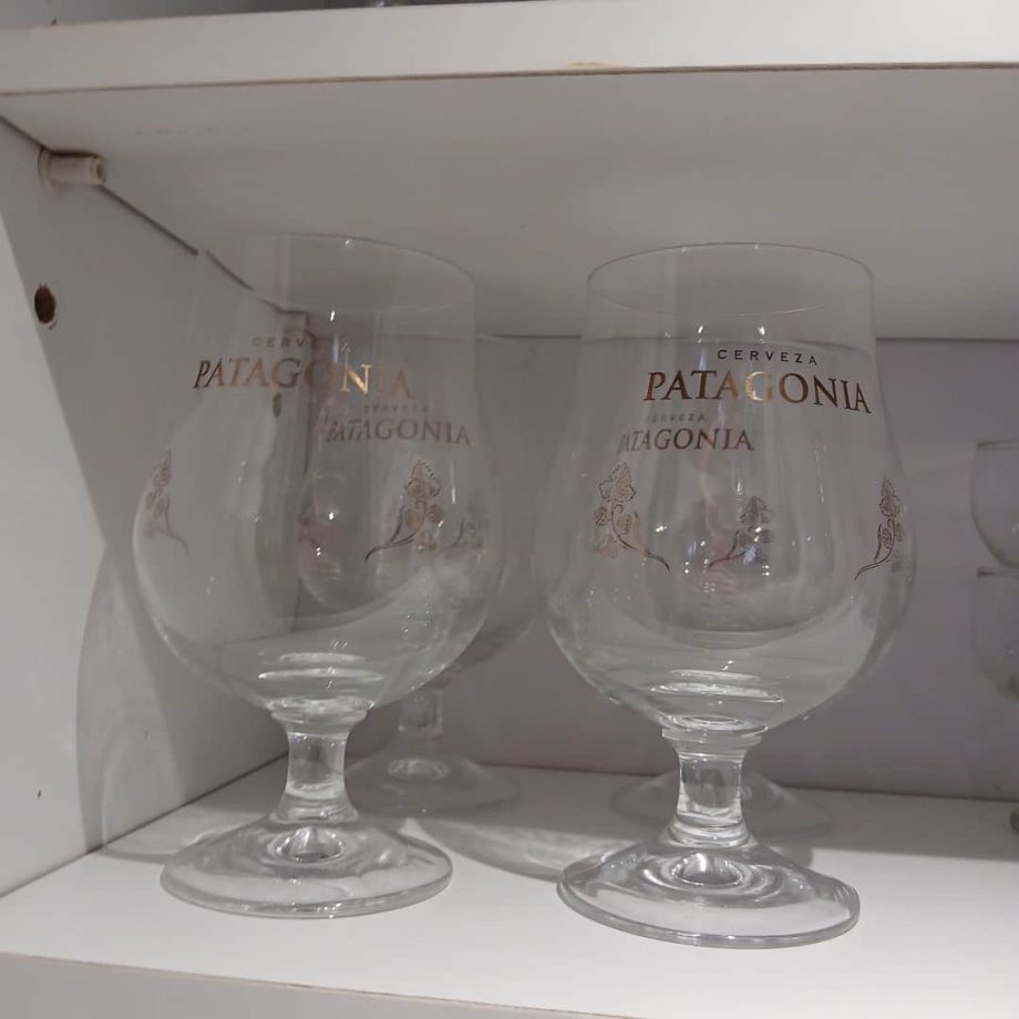 Lote de copas y vasos