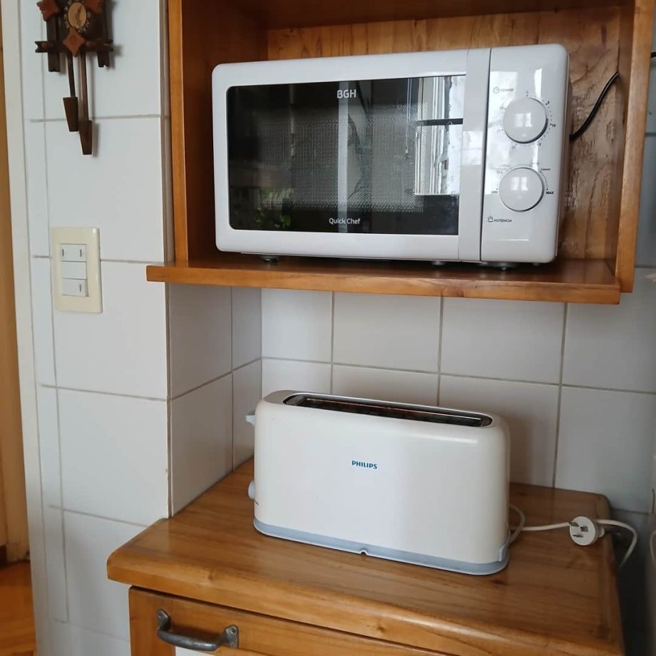 Microondas + Tostadora