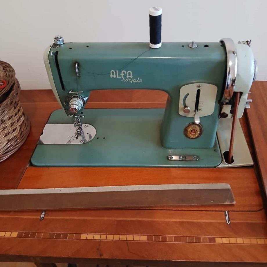 Máquina de coser Singer
