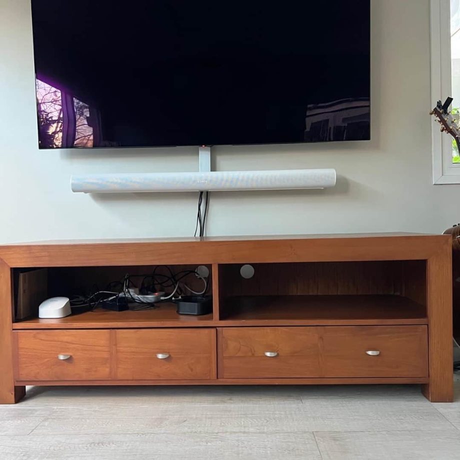 Rack de TV en teka