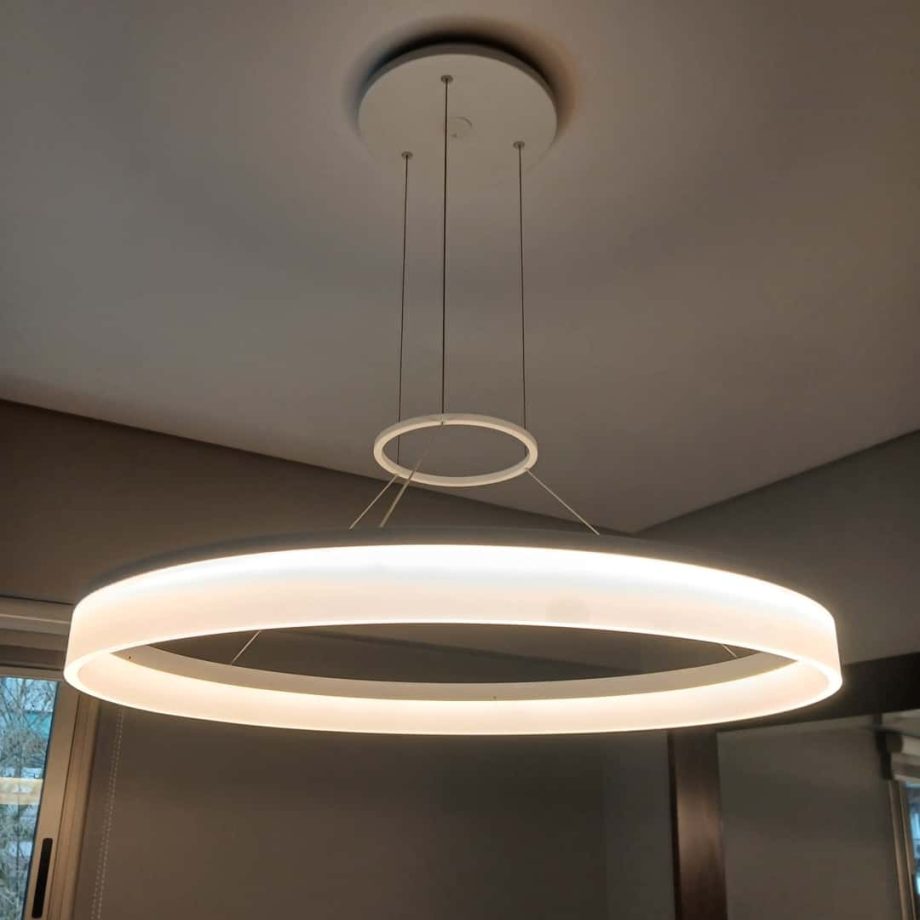 Aplique de luz de diseño