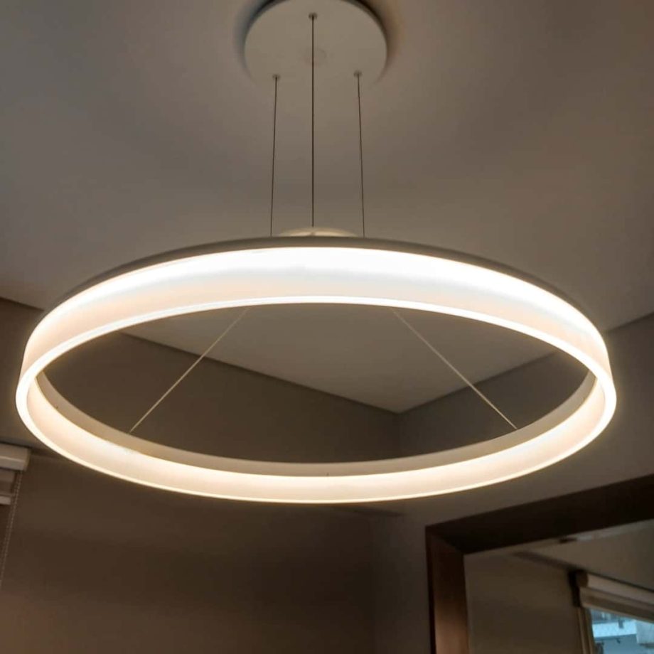 Aplique de luz de diseño