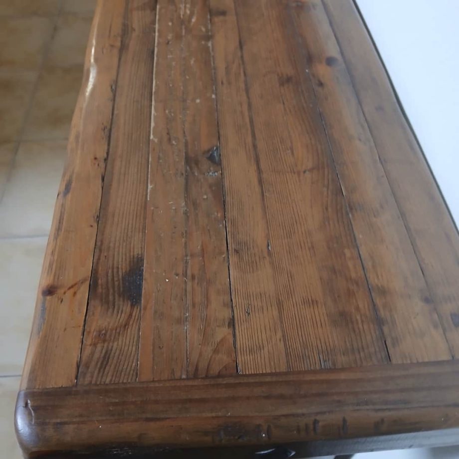 Consola en madera