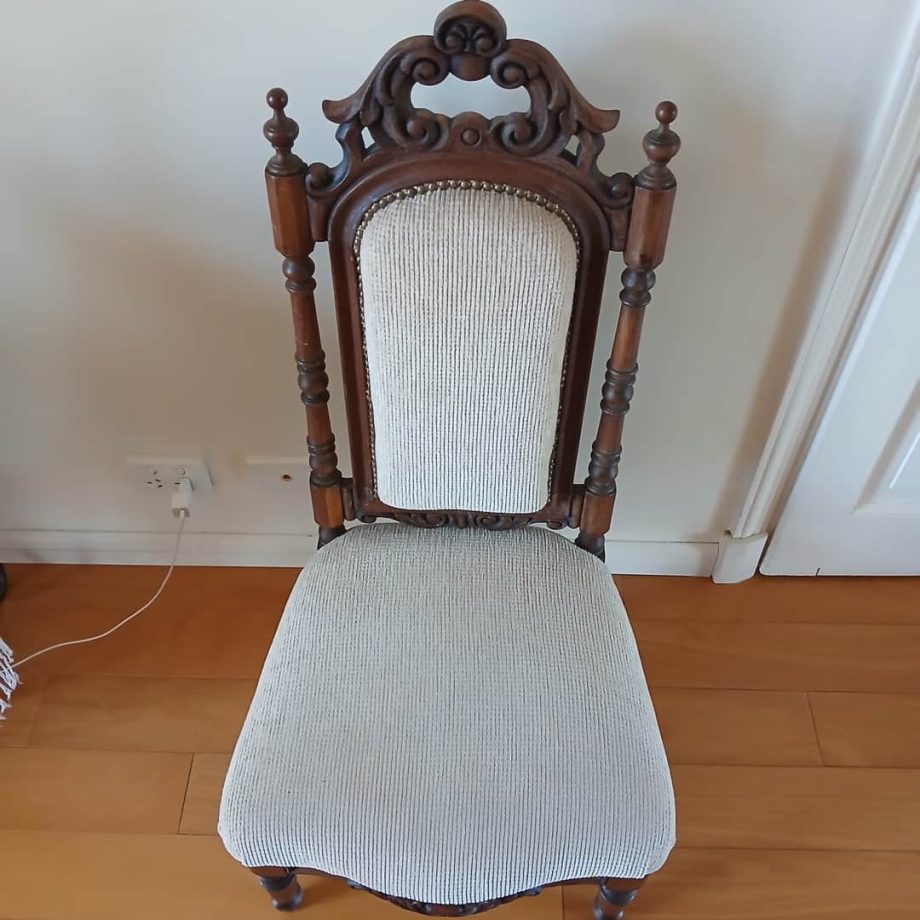 Silla estilo español