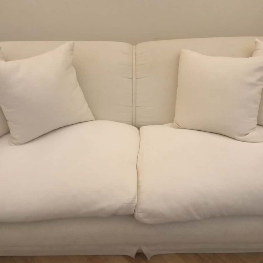 Sillón con almohadones