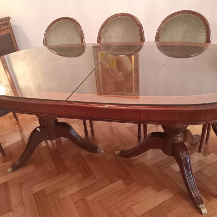 Juego de comedor estilo francés