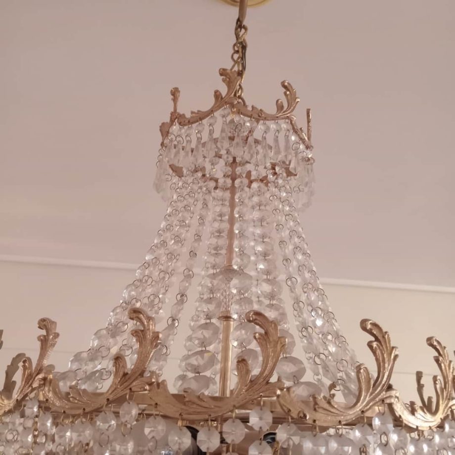 Araña estilo francés