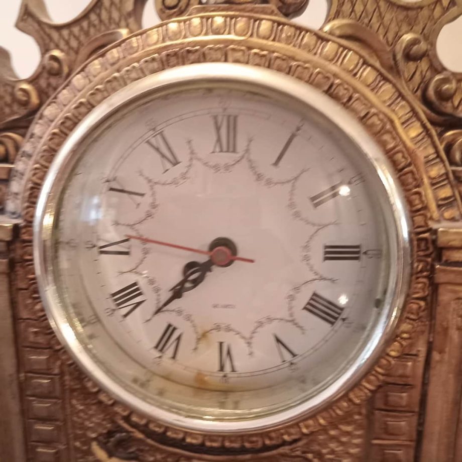 Reloj en bronce