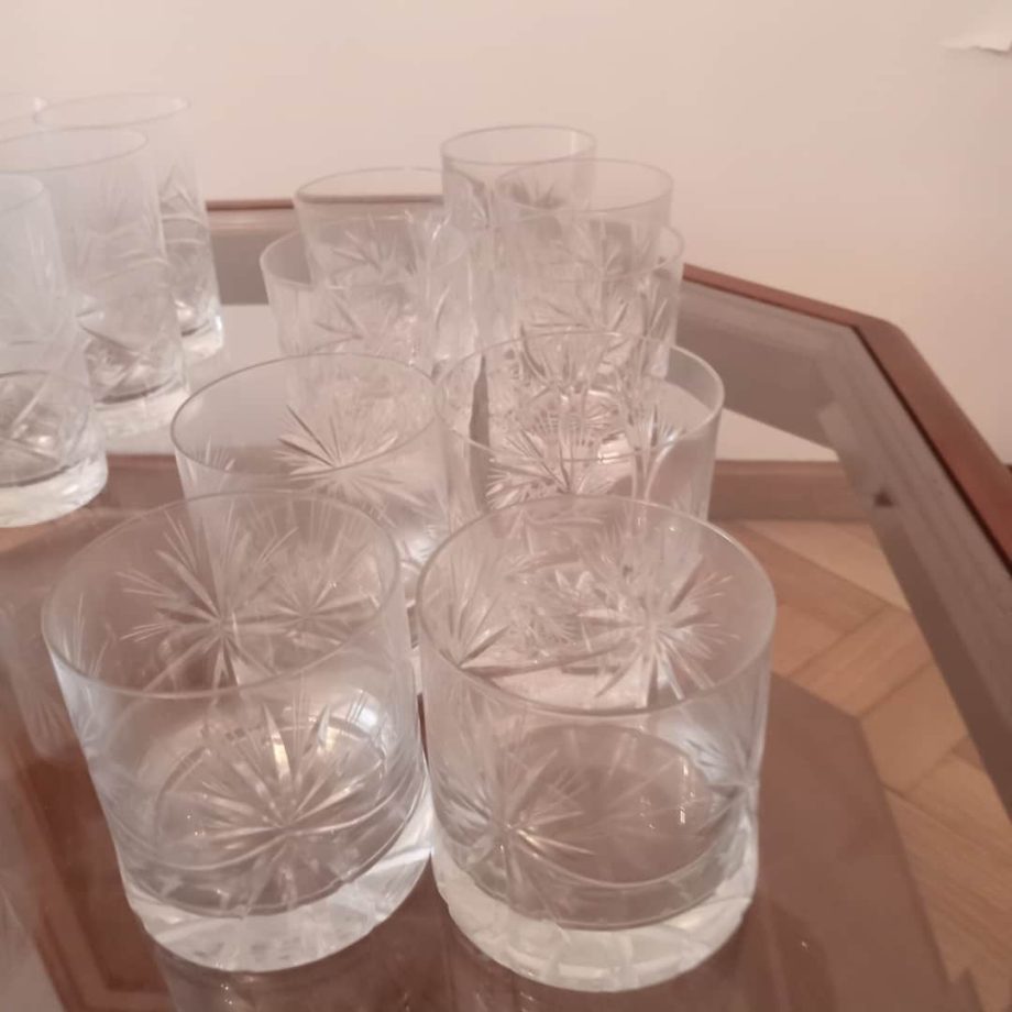 Lote de vasos tallados